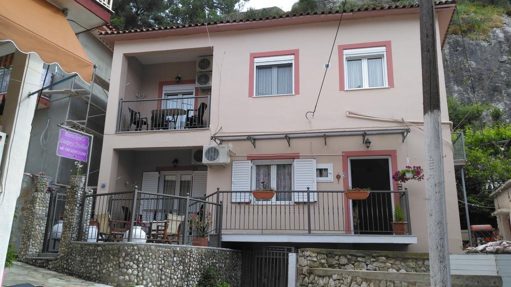 Paraskevi'S Luxury Studios Párga Exterior foto